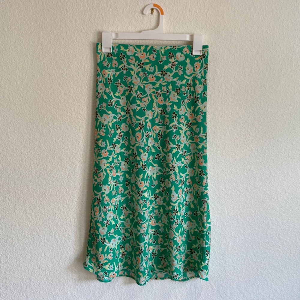 Multi colored Loft floral midi skirt